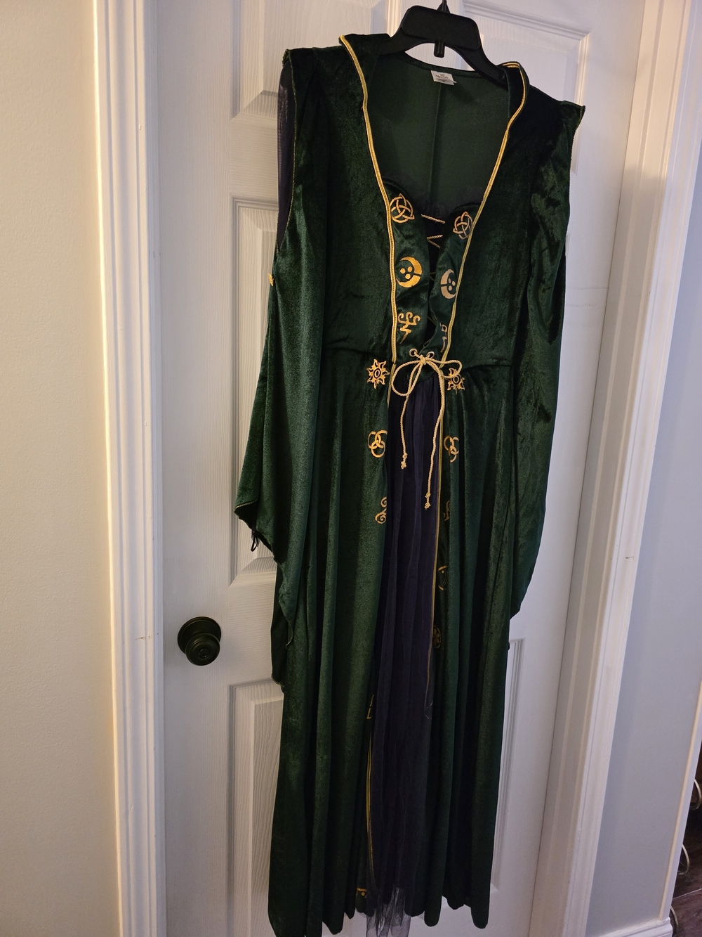 Spirit Winfired Sanderson Hocus Pocus Costume & Wig